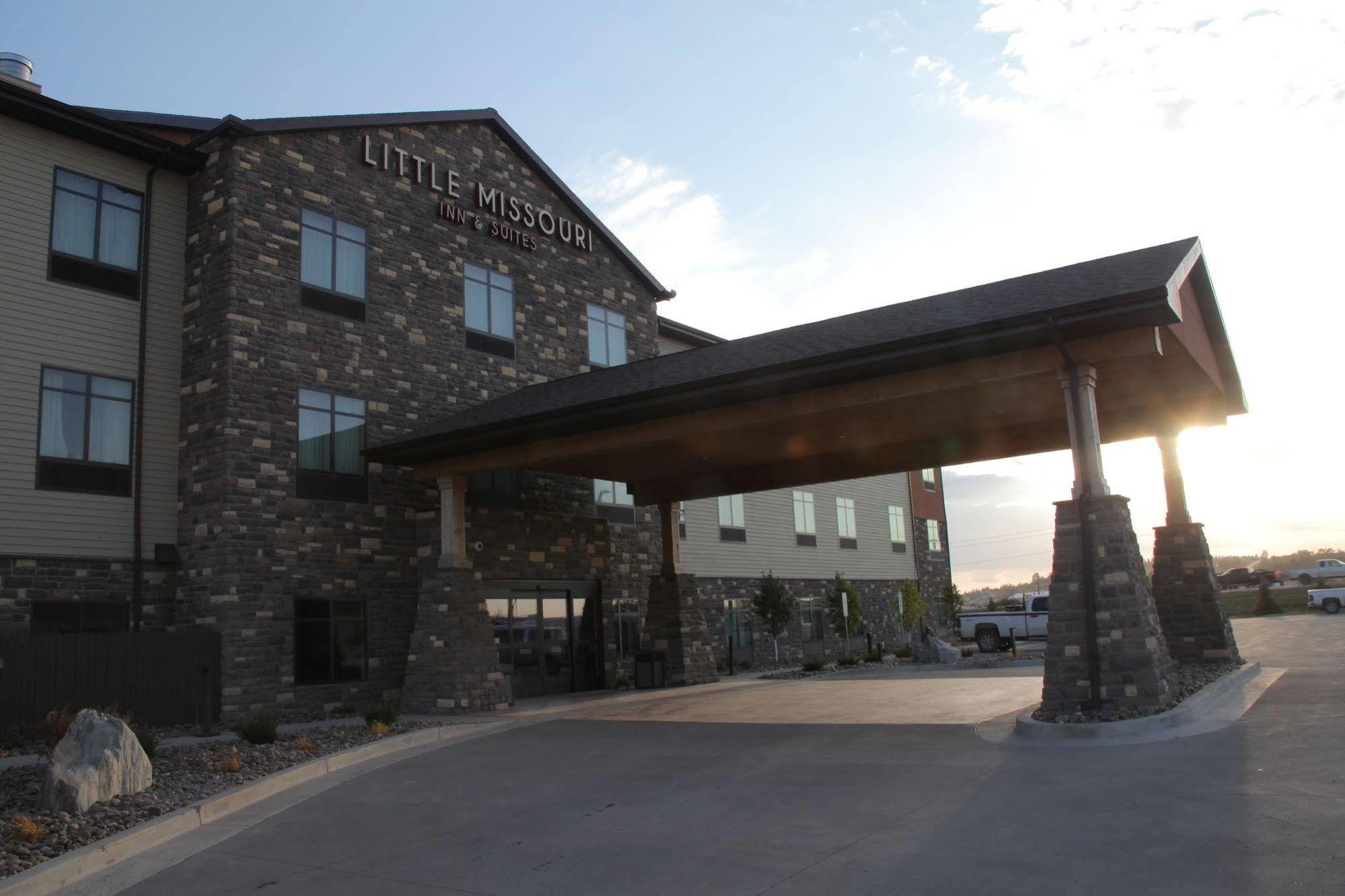 Little Missouri Inn & Suites Watford City Exterior foto